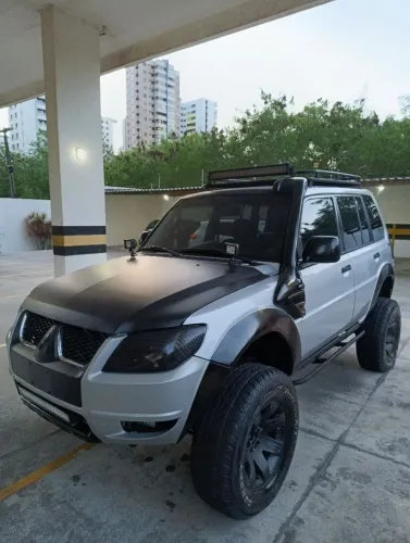 Mitsubishi Pajero TR4 2.0/ 2.0 Flex 16V 4X4 Mec. 2010