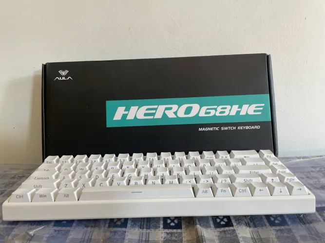 Teclado magnético AULA Hero68 HE Branco