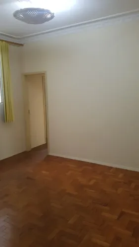 AP 2/4 Centro - Alugo (Sem Cond/IPTU)