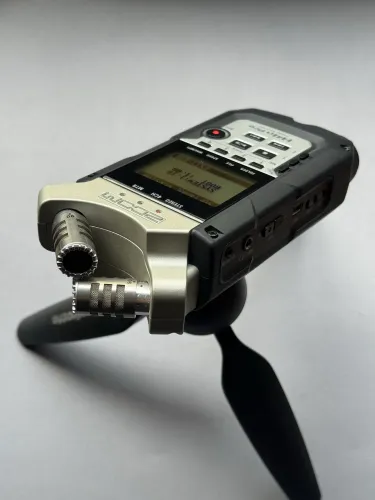 Gravador Zoom H4N PRO