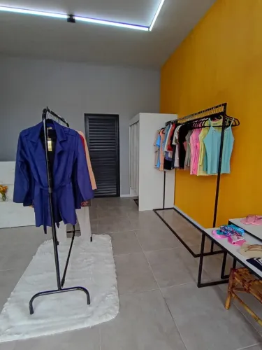 Lote fechado para loja de Roupas Femininas
