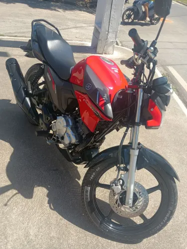 Vendo moto Yamaha
