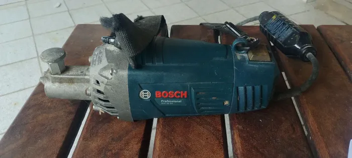 Vibrador bosch GVC 22 EX.