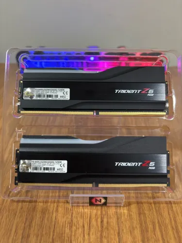 Memória RAM G.Skill Trident Z5 RGB 64GB (2x32GB), 6400mhz, CL32, XMP 3.0, Preto