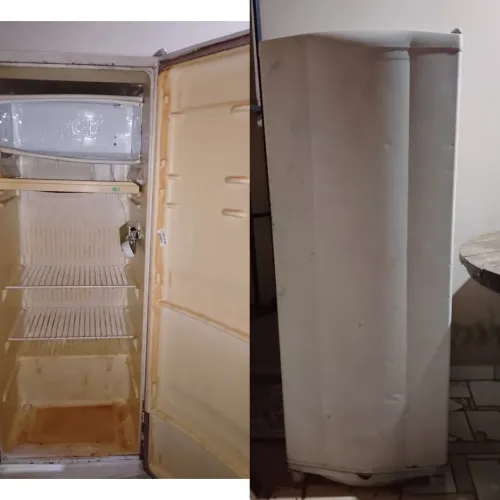 Vende- se uma geladeira esta veinha mas ta funcionando perfeitamente obs: retira aureny3
