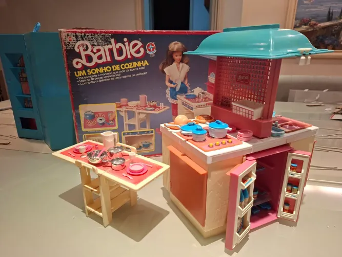 Barbie estrela cozinha