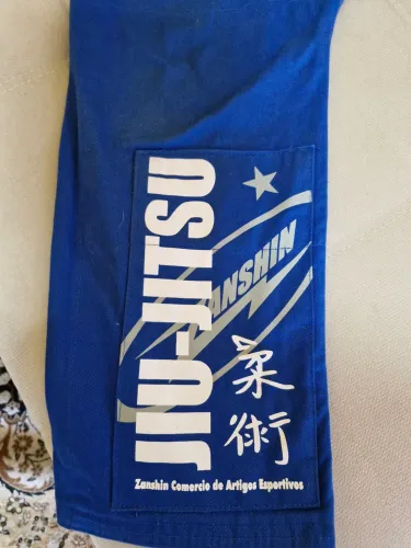 Kimono de jiu-jitsu Tk10