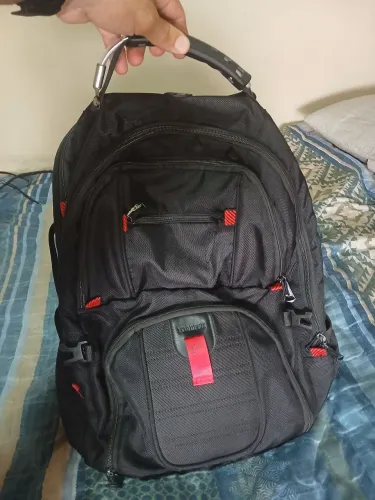 Mochila de Costa Top preta 50,00