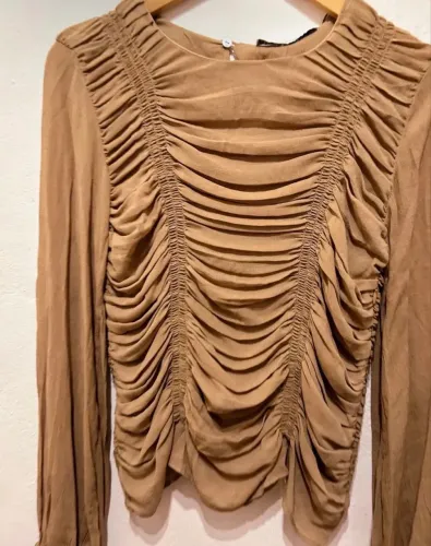 Blusa Zara nova