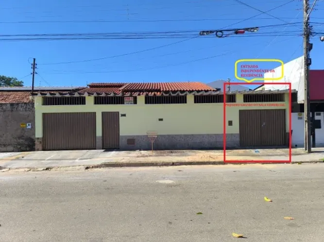 ALUGA OU VENDE - CASA DE 3/4  - 381M2 DE LOTE - ANEXO GALPÃO 24 M2 ENTRADA INDEPENDENTE