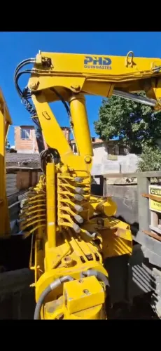 Munck 20 ton