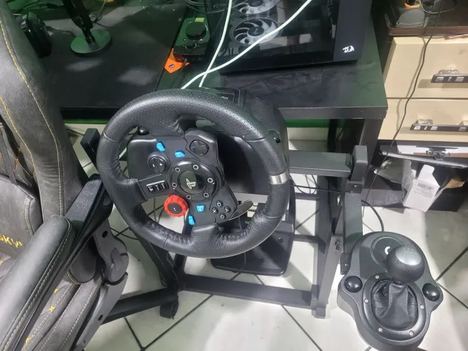 Volante g29 com suporte e marcha