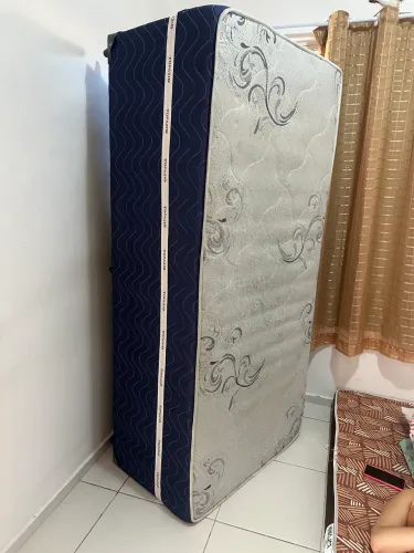 CAMA A VENDA 