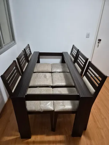Mesa de Jantar de 6 Cadeiras 