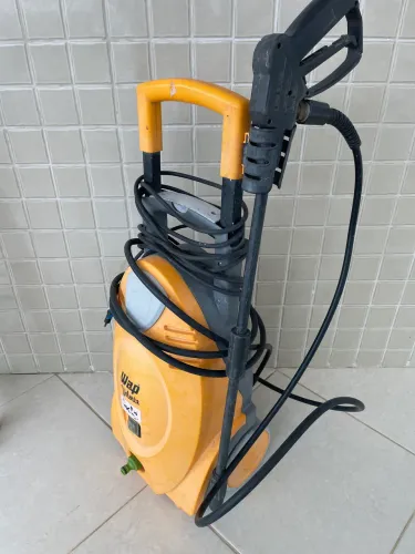 Lavadora de pressão Wap Valente 127v