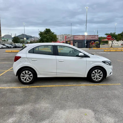 Chevrolet Onix Hatch LT 1.4 8V Flex Mec. 4P 2018