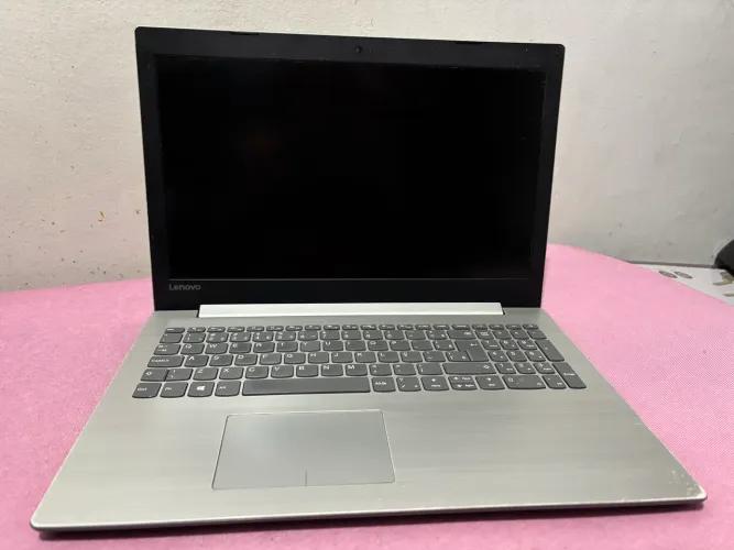 Computador Notebook usado em ótimo estado