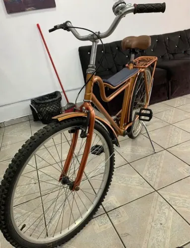 Bicicleta Caloi pescoço de ganso/namoradeira 1983 
