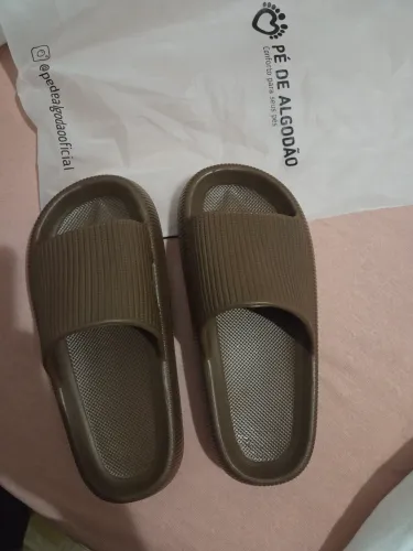 Chinelo pé de algodão