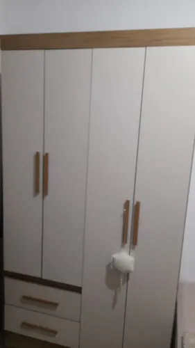 Guarda Roupas Solteiro