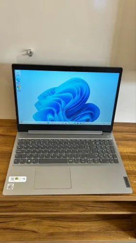 Notebook Lenovo Core i3