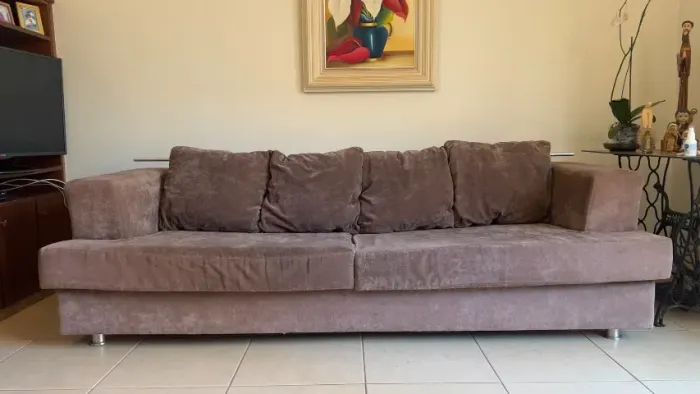 Sofá ótima estrutura