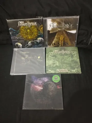 Miasthenia CDs zerados