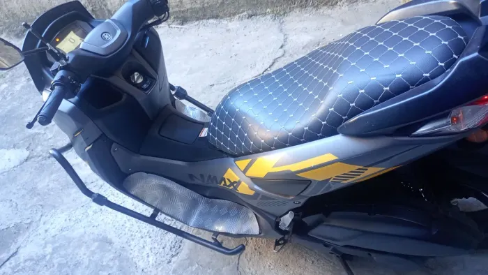 Nmax conect