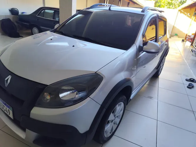 Renault Sandero Stepway Hi-power 1.6 8V 5P 2013