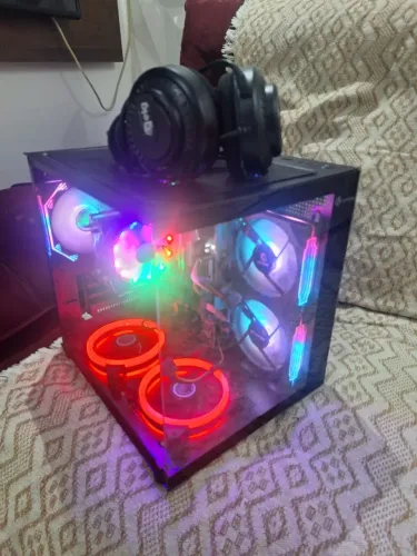 Gabinete Ryzen 5 4600g 16gb de ram