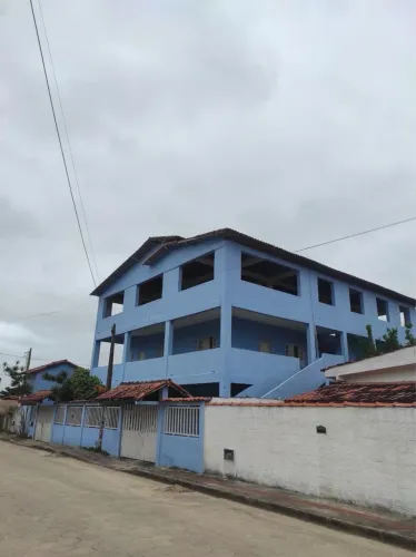 Vendo ou troco lindo prédio na Praia Sul da Bahia