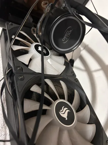 Water Cooler DeepCool 240mm RGB Usado Funcionando AMD Intel