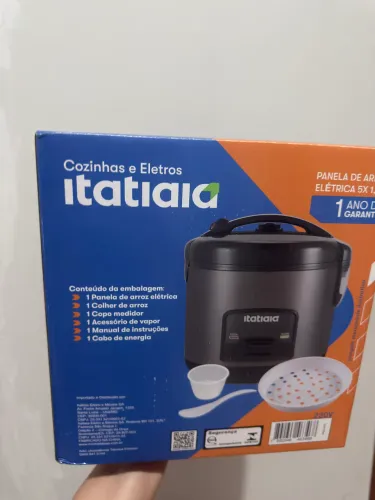 Panela de arroz elétrica