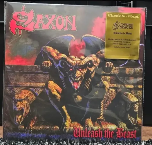 Saxon Unleashed the Best LP