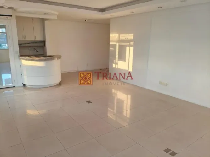 SALA COMERCIAL NO CCS