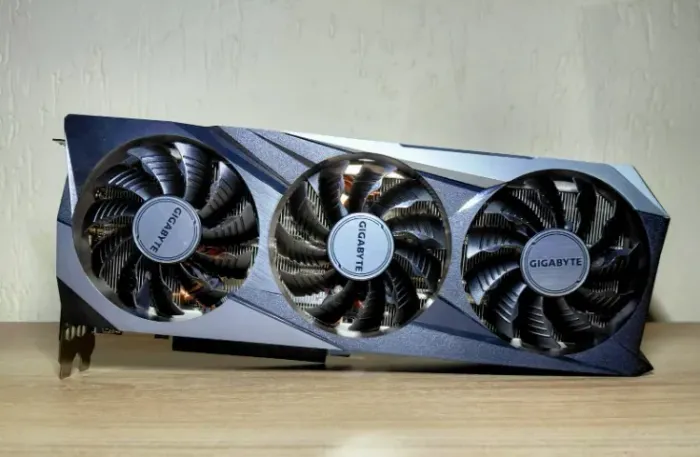 AMD Radeon RX 6800XT 16GB GIGABYTE - Seminova