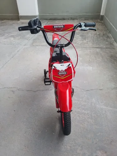 Bicicleta Infantil Cross Aro 14 Vermelha Unitoys imita barulho moto