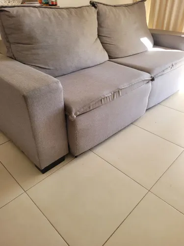Sofá retrátil