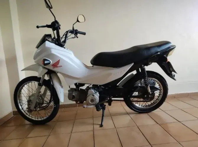Vendo pop110i 2022 quitada em dias, só transferir