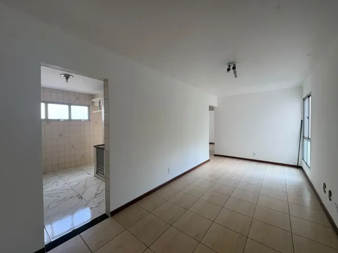 Imóvel para aluguel possui 64 metros quadrados com 2 quartos em I.A.P.I. - Osasco - SP