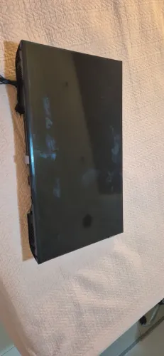 TV 32" Smart TCL com pouso uso, porém sem imagem