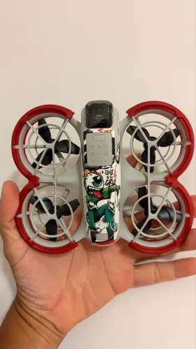 Drone DJI Neo + 3 baterias e Hub
