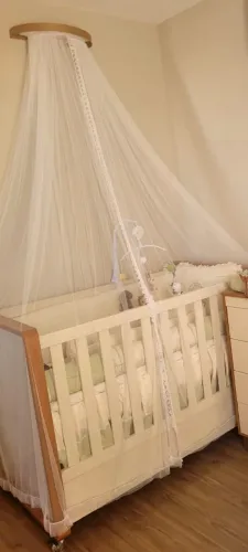 Berço semi novo