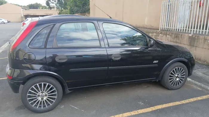 Chevrolet Corsa Hat. JOY 1.8 MPFI 8V Flexpower 5P 2006