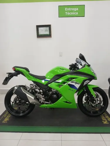 KAWASAKI NINJA 300