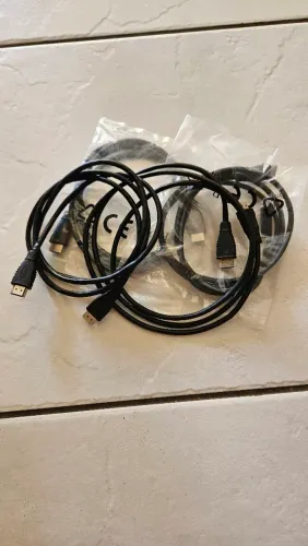 Cabos HDMI 1.4 com 1,5 metros (leia descrição)