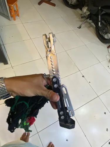 Vende-se, cavalete central de moto 