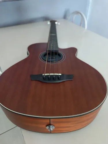 Contra Baixo Strinberg Sb240C