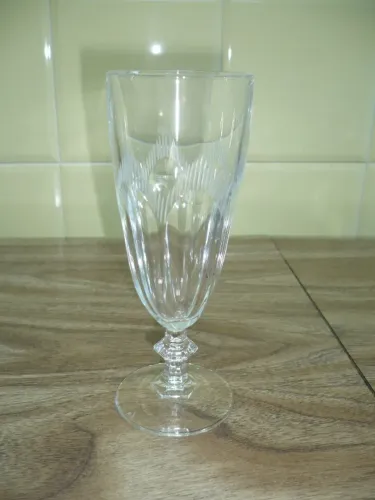 CONJUNTO DE TAÇAS DE CRISTAL - 12 PEÇAS