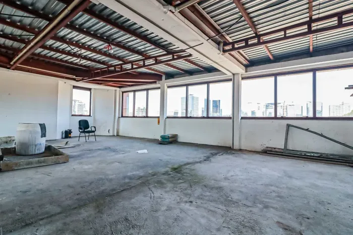 Sala comercial na Avenida Morumbi, 6901 - Conjunto 83 57 m²